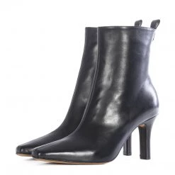 TORAL SQUARE TOE BLACK LEATHER ANKLE BOOTS