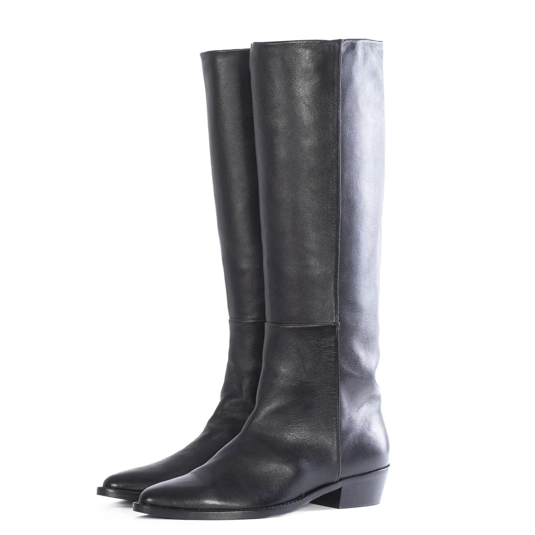 TORAL BLACK LEATHER KNEE-HIGH BOOTS 1 TORAL BLACK LEATHER KNEE-HIGH BOOTS