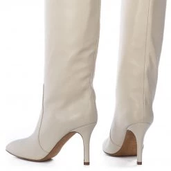 TORAL OFF-WHITE LEATHER TALL BOOTS 8 TORAL OFF-WHITE LEATHER TALL BOOTS