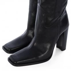 Toral CLASSIC STITCH LEATHER BOOTS IN BLACK TORAL X GUIZIO